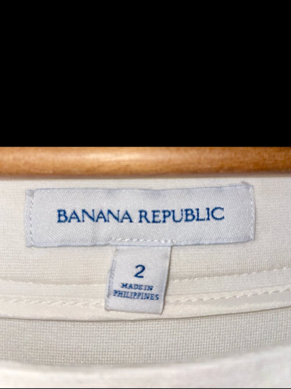 Banana Republic Lux Knit Boatneck Dress, Cream Red & Navy, 3/4 Sleeve, Side Zip - Picture 8 of 9